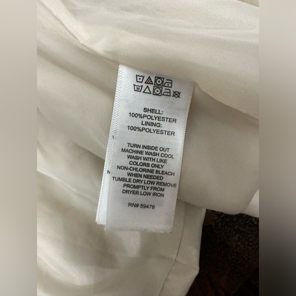 Tahari Girls Trench Coat Jacket Button-Up Long Sleeve Belted Beige Size 24M - Picture 7 of 7